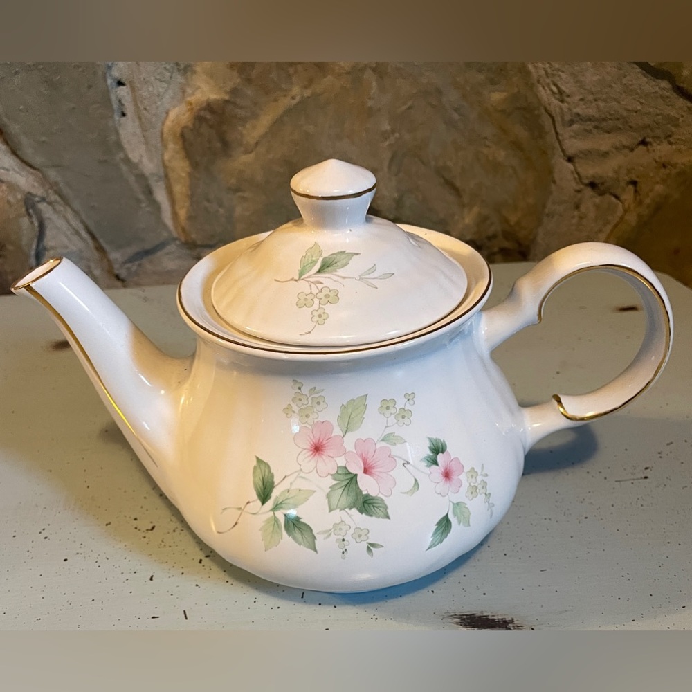 Vintage Salem China, English Collection, Hand-crafted, Delicate Teapot